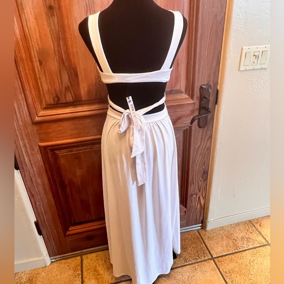 Susana Monaco V Strap Back Tie Maxi Dress NWT SMALL - Picture 6 of 16